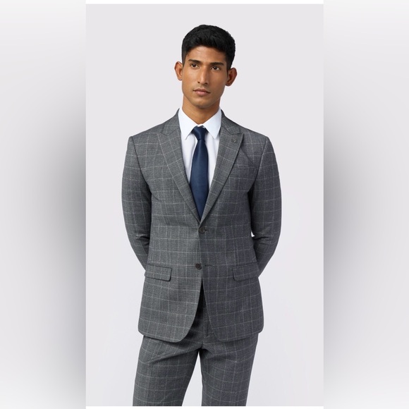 Ted Baker Elegant Gray Suit